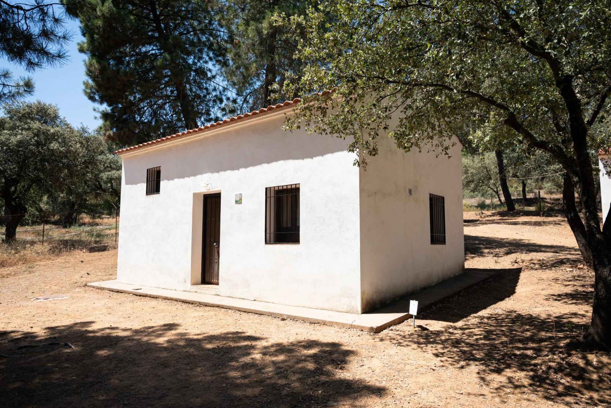 Bungalows Camping Jimmy Jones Villaviciosa de Córdoba Exterior photo