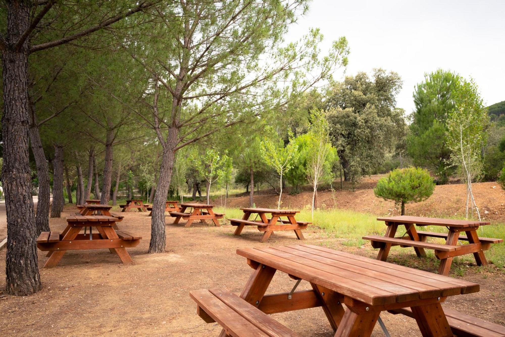 Bungalows Camping Jimmy Jones Villaviciosa de Córdoba Exterior photo