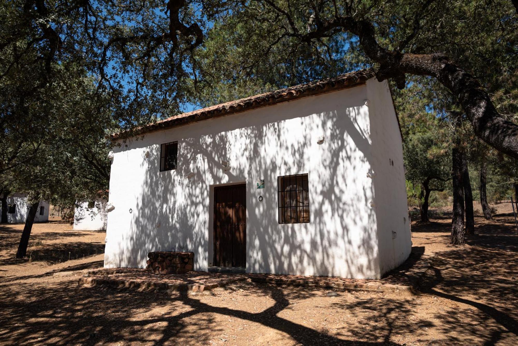 Bungalows Camping Jimmy Jones Villaviciosa de Córdoba Exterior photo